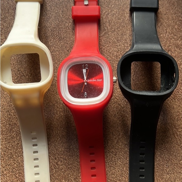 Shocking Goat interchangeable watch - Picture 2 of 6